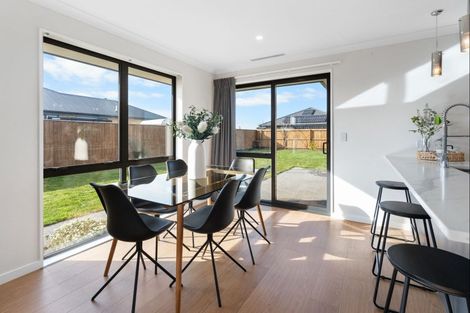 Photo of property in 6 Feather Place, Rolleston, 7615