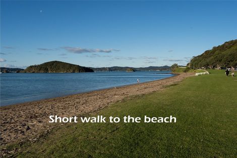 Photo of property in 6 Davis Crescent, Paihia, 0200