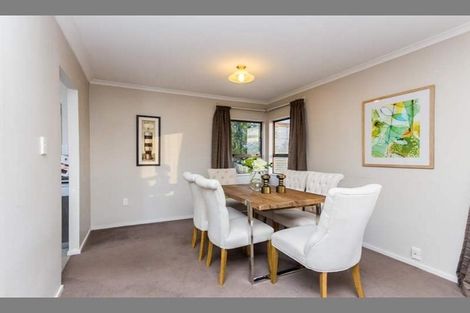 Photo of property in 148 Aviemore Drive, Highland Park, Auckland, 2010