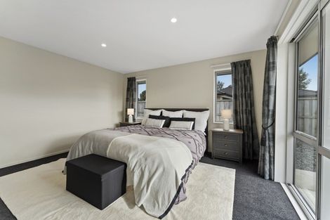 Photo of property in 17 Ruru Place, Oxford, 7430