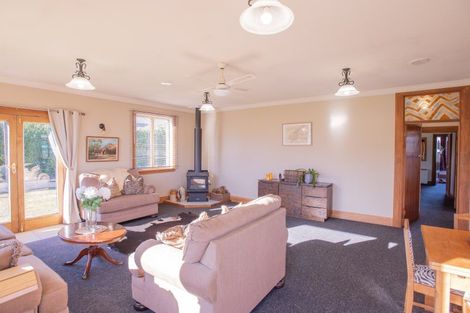 Photo of property in 18 Albert Street, Winton, 9720