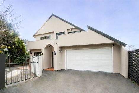 Photo of property in 18 Kotare Street, Fendalton, Christchurch, 8041