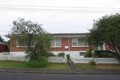 Photo of property in 15 Holland Road, Hillcrest, Auckland, 0627