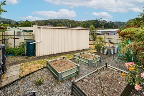 Photo of property in 74 Wainuiomata Road, Wainuiomata, Lower Hutt, 5014
