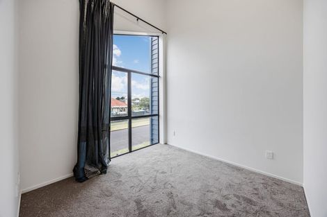 Photo of property in 10 Pasla Close, Papakura, 2110