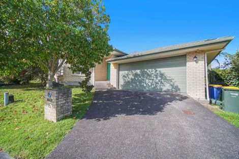 Photo of property in 5 Kasia Close, Massey, Auckland, 0614