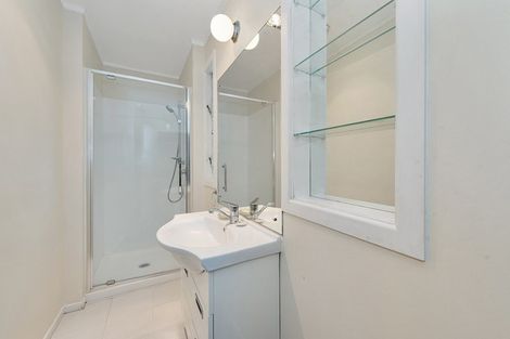 Photo of property in 42 Coleridge Drive, Enderley, Hamilton, 3214