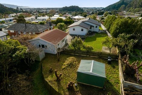 Photo of property in 102 Ruapehu Street, Paraparaumu, 5032