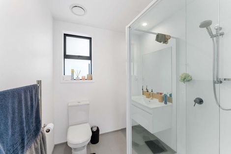 Photo of property in 11 Hinaki Street, Poike, Tauranga, 3112