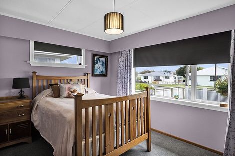 Photo of property in 108 Stanners Street, Eltham, 4322