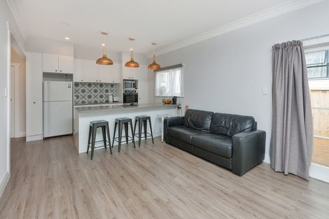 Photo of property in 1/23 Brandon Road, Glen Eden, Auckland, 0602