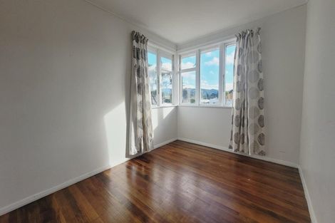 Photo of property in 78-80 Leicester Street, Cannons Creek, Porirua, 5024