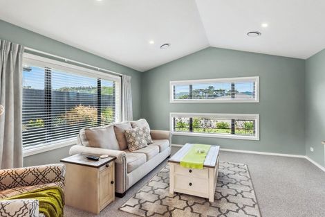 Photo of property in 99 The Drive, Paraparaumu Beach, Paraparaumu, 5032