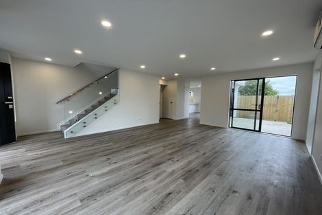 Photo of property in 27b Sunnyside Road, Sunnyvale, Auckland, 0612