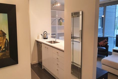 Photo of property in Montreaux Apartments, 3k/164 The Terrace, Wellington Central, Wellington, 6011