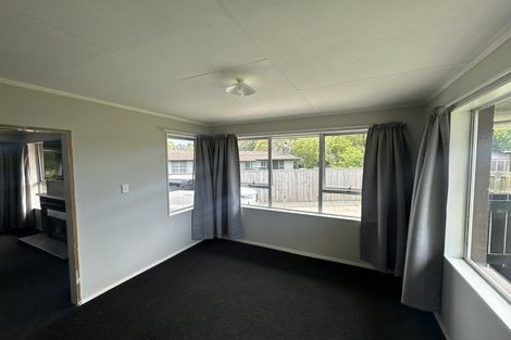 Photo of property in 46 Meadowbrook Drive, Cloverlea, Palmerston North, 4412