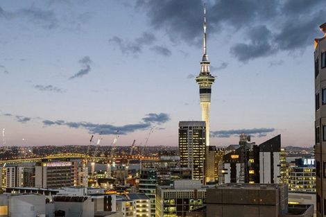 Photo of property in 11a/2 Saint Martins Lane, Grafton, Auckland, 1010