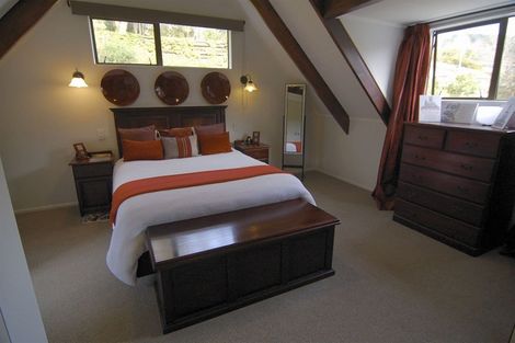 Photo of property in 6 Goodwin Place, Pinehaven, Upper Hutt, 5019