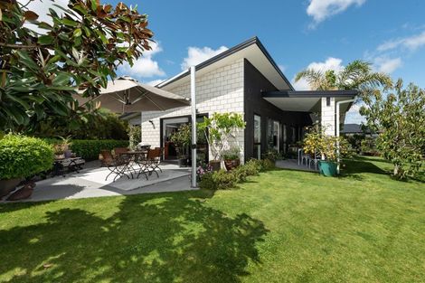 Photo of property in 9 Ellesmere Close, Pyes Pa, Tauranga, 3112
