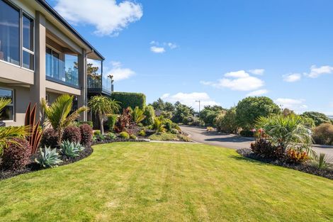 Photo of property in 10 Quarry Hill Terrace, Kennedys Bush, Christchurch, 8025