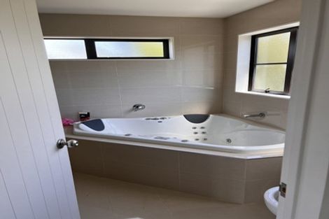 Photo of property in 19b Nile Road, Milford, Auckland, 0620