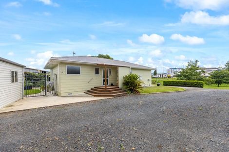 Photo of property in 6 Depot Street, Tirau, 3410