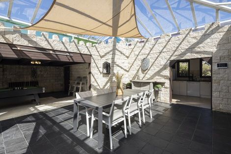 Photo of property in 25 Prince Regent Drive, Half Moon Bay, Auckland, 2012