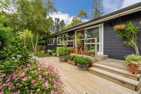 Photo of property in 1/38 Sandiacre Way, Browns Bay, Auckland, 0630