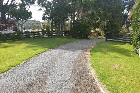 Photo of property in 262 Amreins Road, Taupaki, Henderson, 0782