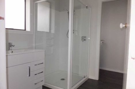 Photo of property in 17 Mclellan Place, Ilam, Christchurch, 8041