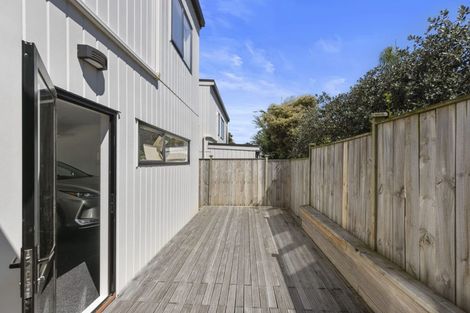 Photo of property in 5a Hemsway Place, Sunnyhills, Auckland, 2010