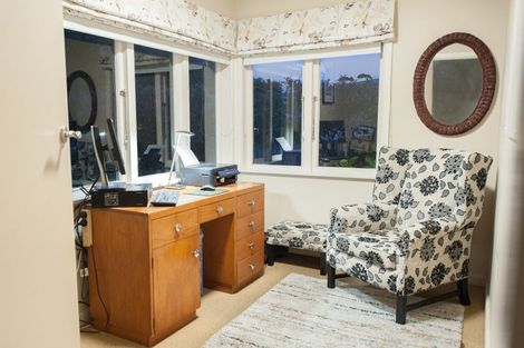 Photo of property in 47 Napier Street, Jervoistown, Napier, 4112