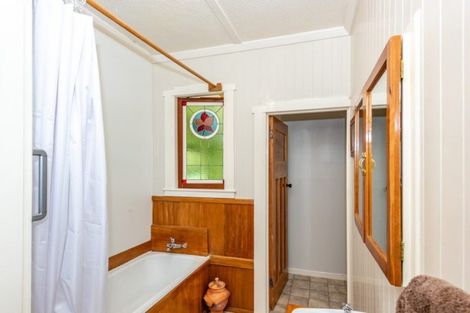 Photo of property in 8 Iranui Road, Inner Kaiti, Gisborne, 4010