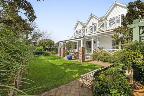 Photo of property in 3 Richmond Street, Fitzroy, New Plymouth, 4312