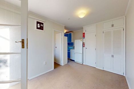 Photo of property in 3-5 Knoll Street, Island Bay, Wellington, 6023