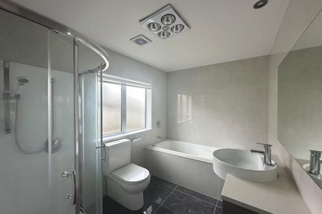 Photo of property in 10 Jezero Drive, Massey, Auckland, 0614