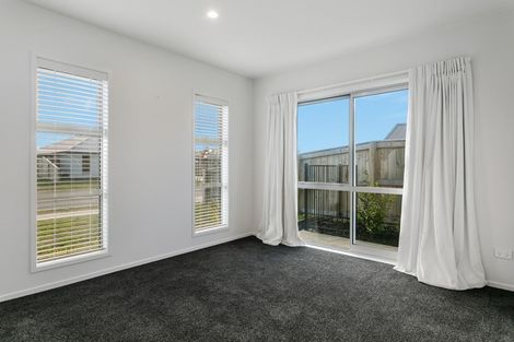 Photo of property in 76 Huka Heights Drive, Rangatira Park, Taupo, 3330