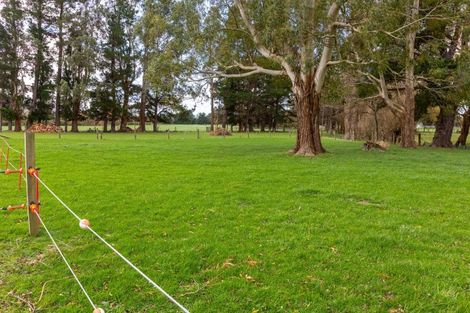 Photo of property in 1 Vogel Street, Woodville, 4920