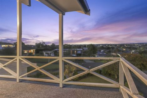Photo of property in 12 Bilkey Avenue, Pukekohe, 2120