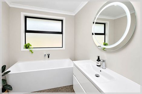 Photo of property in 62a Norbiton Road, Foxton, 4814