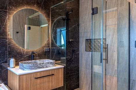 Photo of property in 19 Westpark Drive, West Harbour, Auckland, 0618