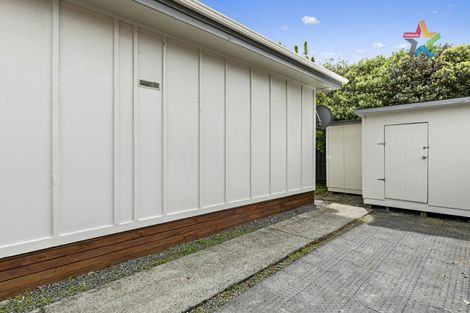 Photo of property in 1a Waldie Grove, Avalon, Lower Hutt, 5011