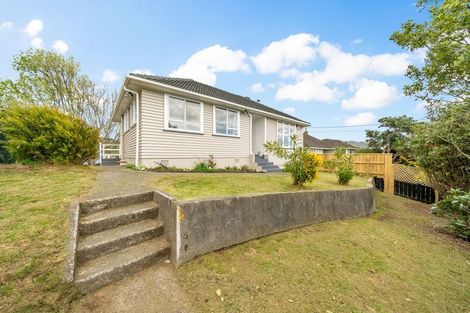 Photo of property in 18 Gear Terrace, Ranui, Porirua, 5024