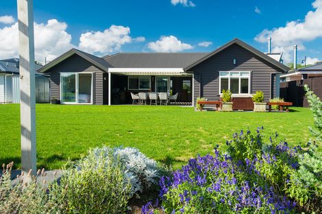 Photo of property in 54 Sterling Park, Lytton West, Gisborne, 4010