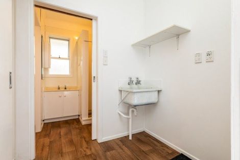 Photo of property in 23 Woodford Road, Mount Eden, Auckland, 1024