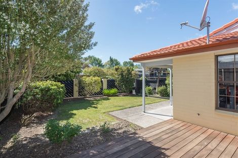 Photo of property in 28 Lakewood Drive, Burwood, Christchurch, 8083