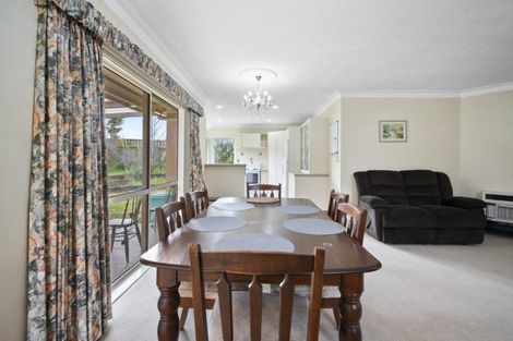Photo of property in 8 Shakespeare Way, Kelvin Grove, Palmerston North, 4414