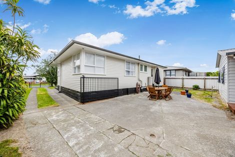 Photo of property in 22 Wayne Drive, Mangere, Auckland, 2022