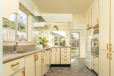 Photo of property in 159 Broderick Road, Johnsonville, Wellington, 6037