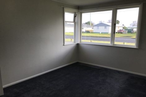 Photo of property in 2 Fergusson Street, Huntly, 3700